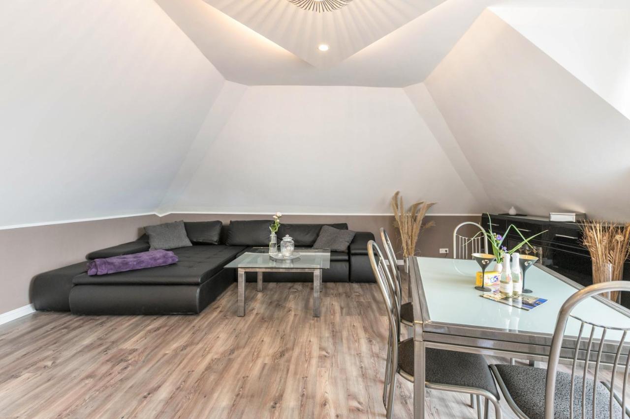 Uhse Wohlfuehloase Apartment Heide  Ngoại thất bức ảnh